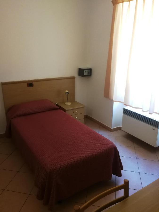 Albergo Della Stazione Cairo Montenotte Kamer foto